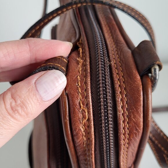 THE TREND Italy Leather Convertible Bag I Crossbody/Backpack I Vintage - Picture 12 of 12